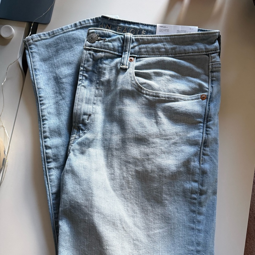 AE Athletic Straight AirFlex+ Men's Jeans